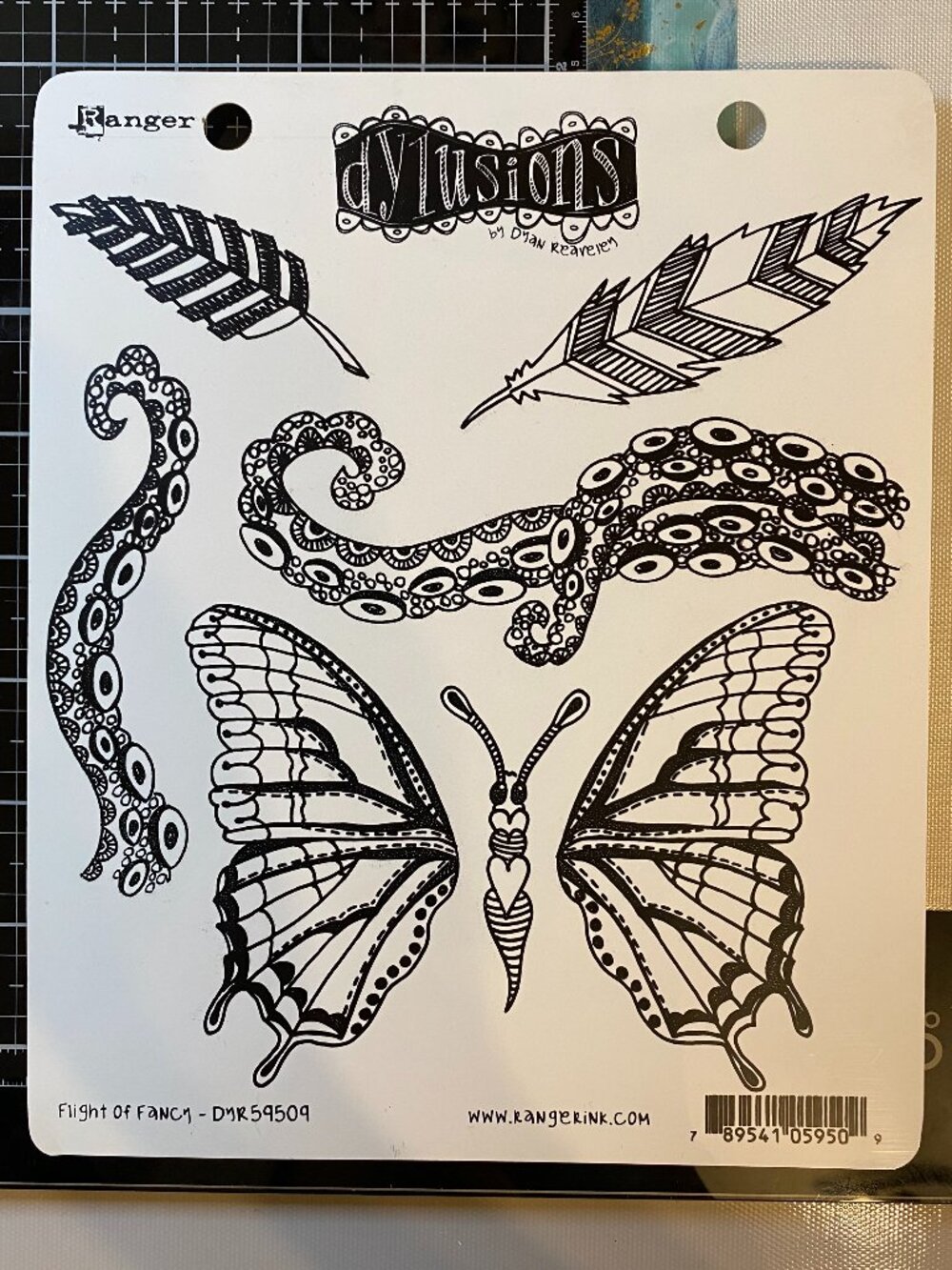 Dylusions Stamp Set: DYR59509-Flight of Fancy